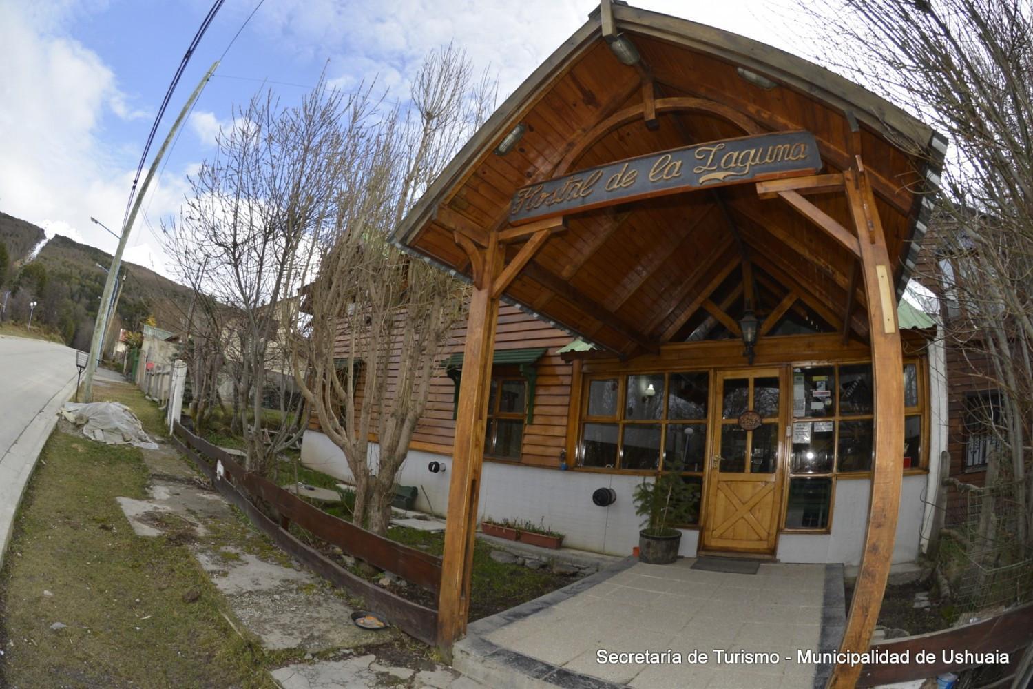 Hostal De La Laguna Hotel Ushuaia Bagian luar foto
